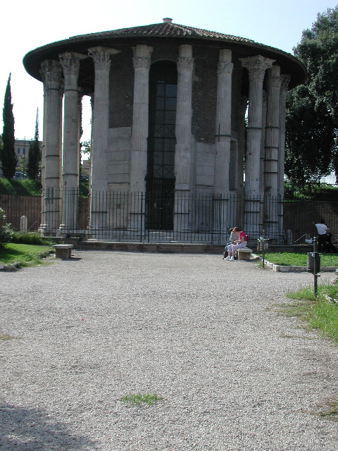 Round Temple